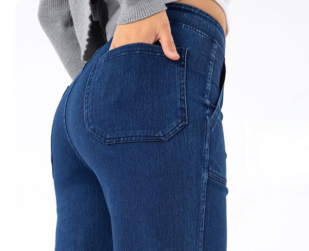 Flexform Cargo Jean in Dark Blue